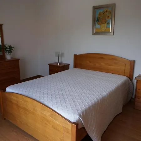 Vivenda Godinho Homestay *